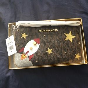 Michael Kors wristlet